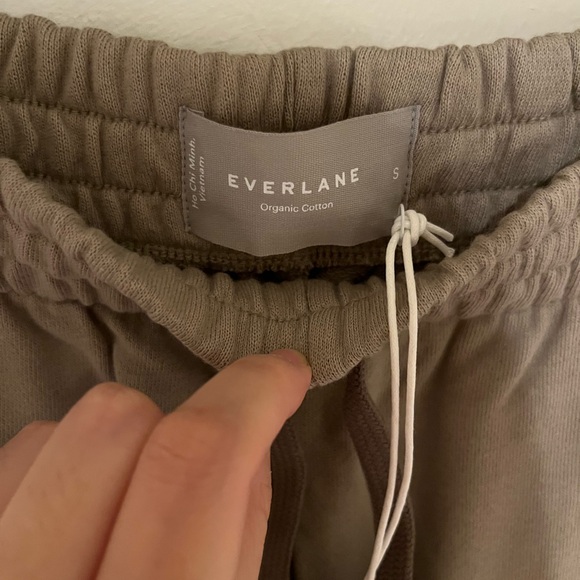 SOLD NWT Everlane The Lightweight French Terry Jogger - Picture 6 of 8